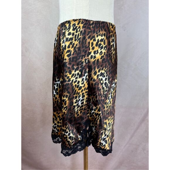 Y2K Victorias Secret Leopard Print Slip Skirt - Picture 2 of 5